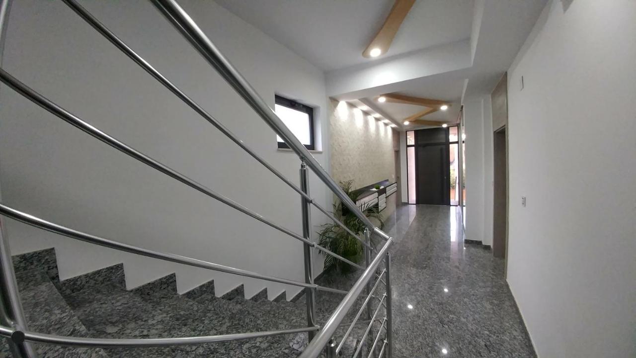 J&J Apartments Beograd Ngoại thất bức ảnh