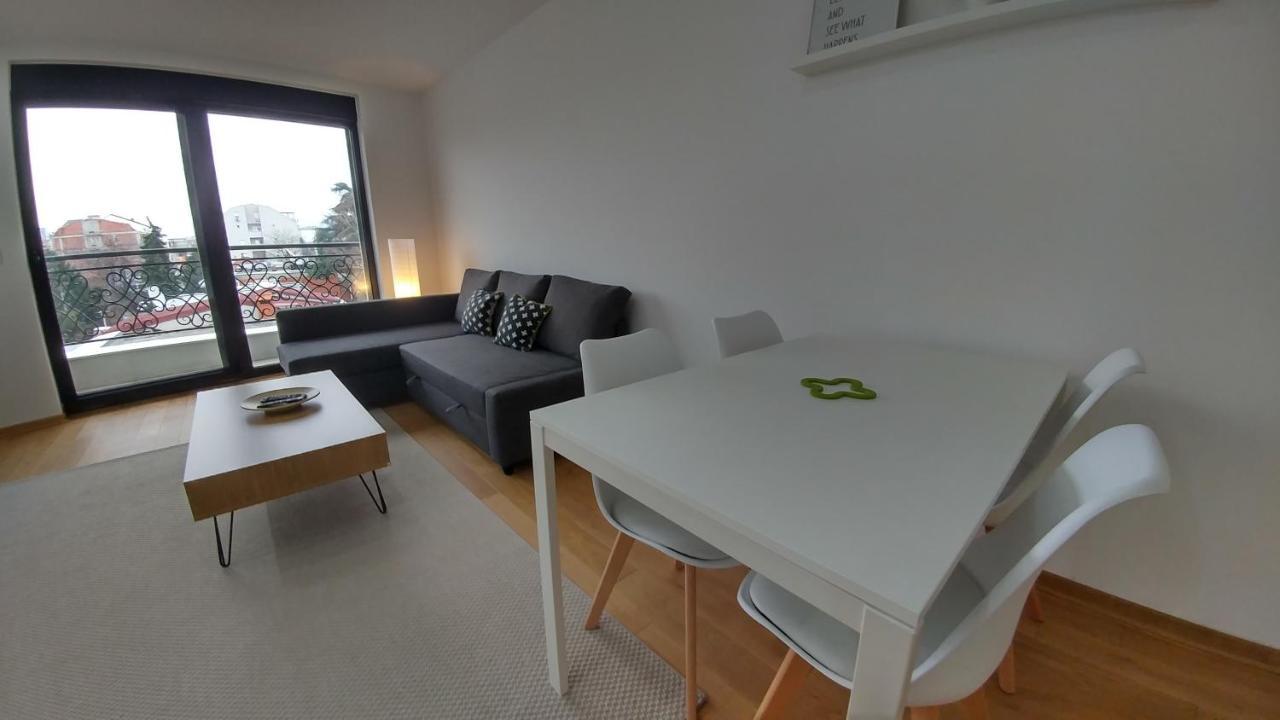 J&J Apartments Beograd Ngoại thất bức ảnh